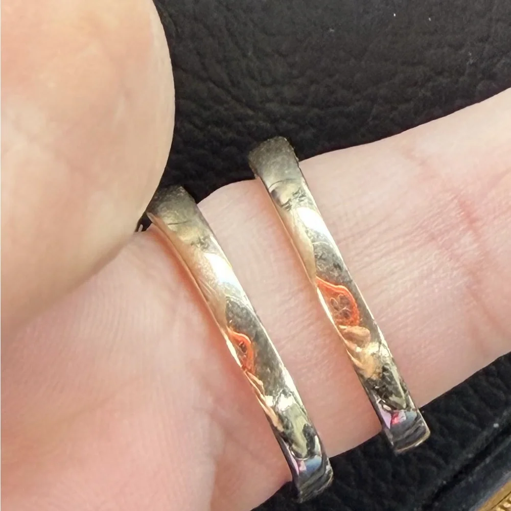 Elegant Gold and diamond Women's Ring - Picture 4 of 4